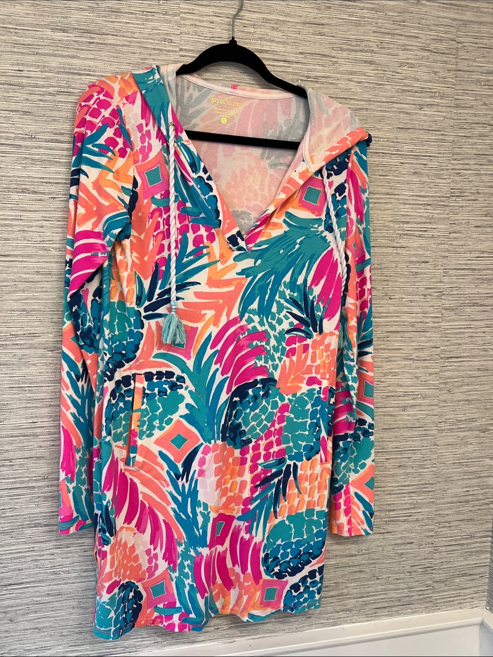 Lilly Pulitzer V-Neck Hooded Swim Coverup in Teal, Pink & Coral